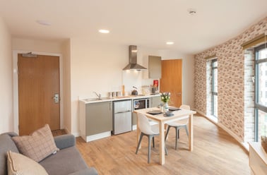 1 Bedroom Apartment, Roman House, Hanover Square, City Centre, Newcastle - Image 2